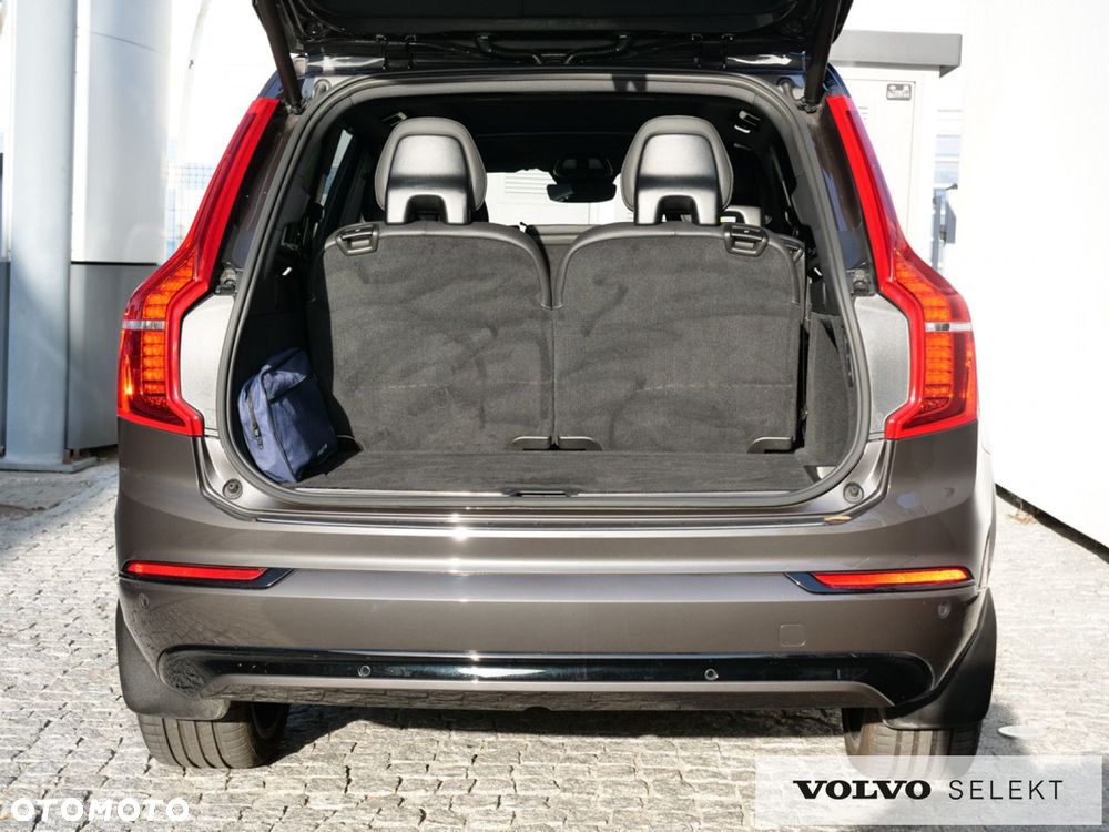 Volvo XC 90 - 33