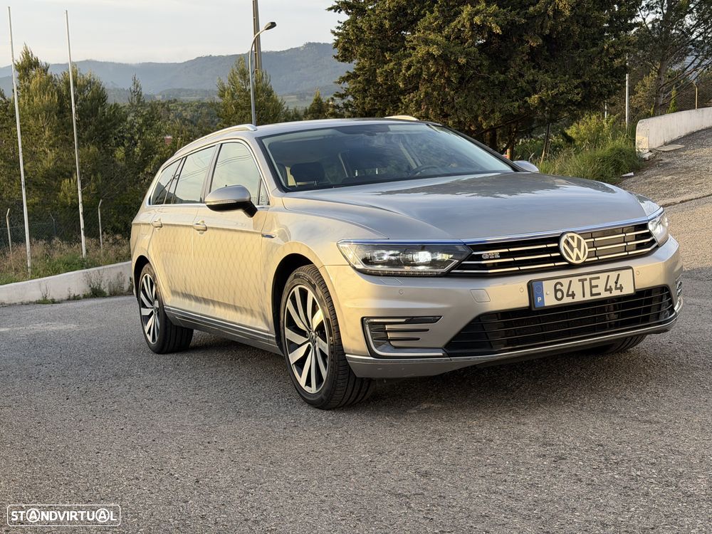 VW Passat Variant - 9