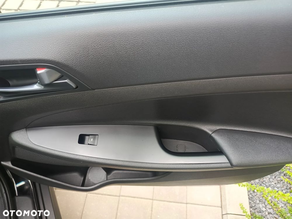 Hyundai Tucson blue 1.7 CRDi 2WD Passion Plus - 24