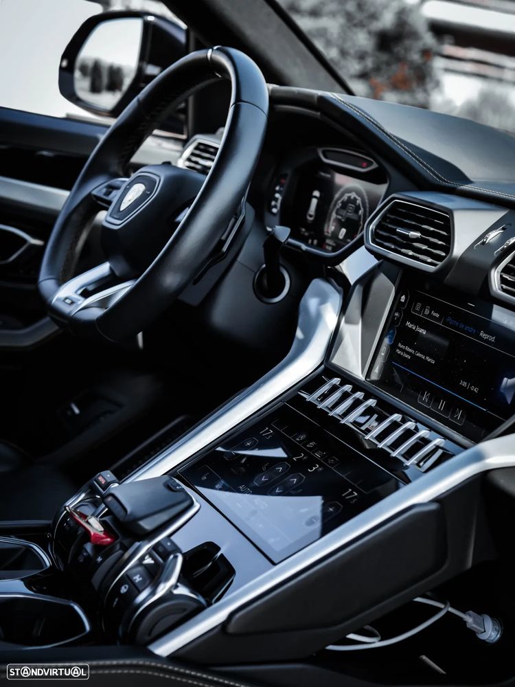 Lamborghini Urus 4.0 V8 - 14