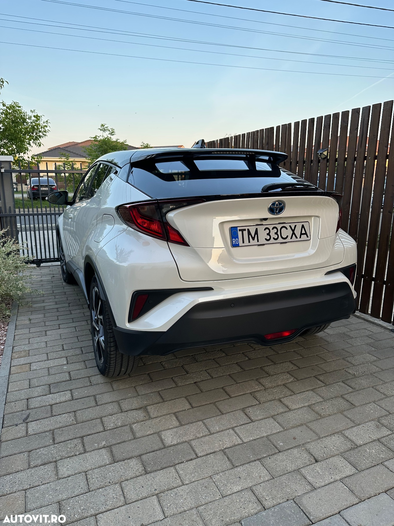 Toyota C-HR 1.8 Hybrid Business Edition - 7