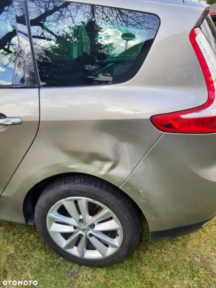 Renault Scenic - 7