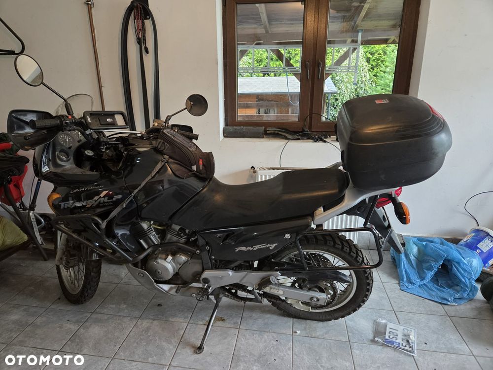 Honda XL - 2