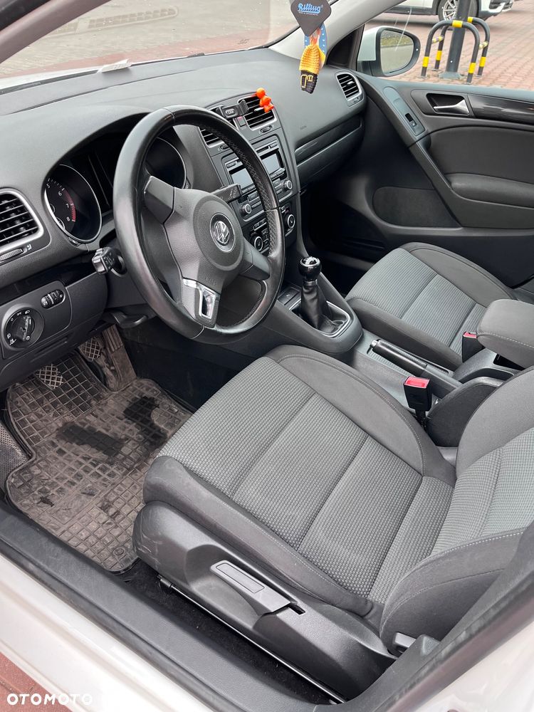 Volkswagen Golf - 20