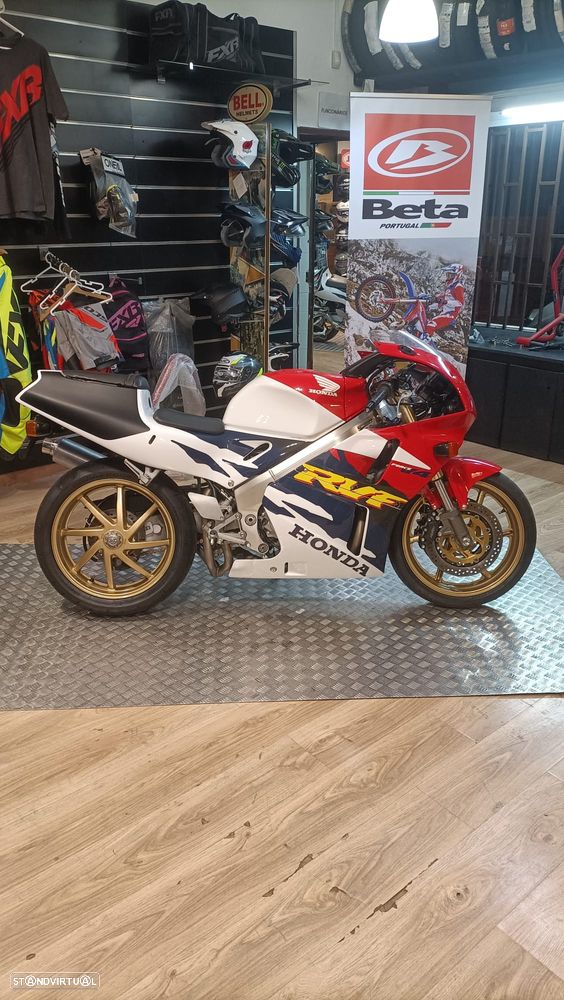 Honda RVF - 1