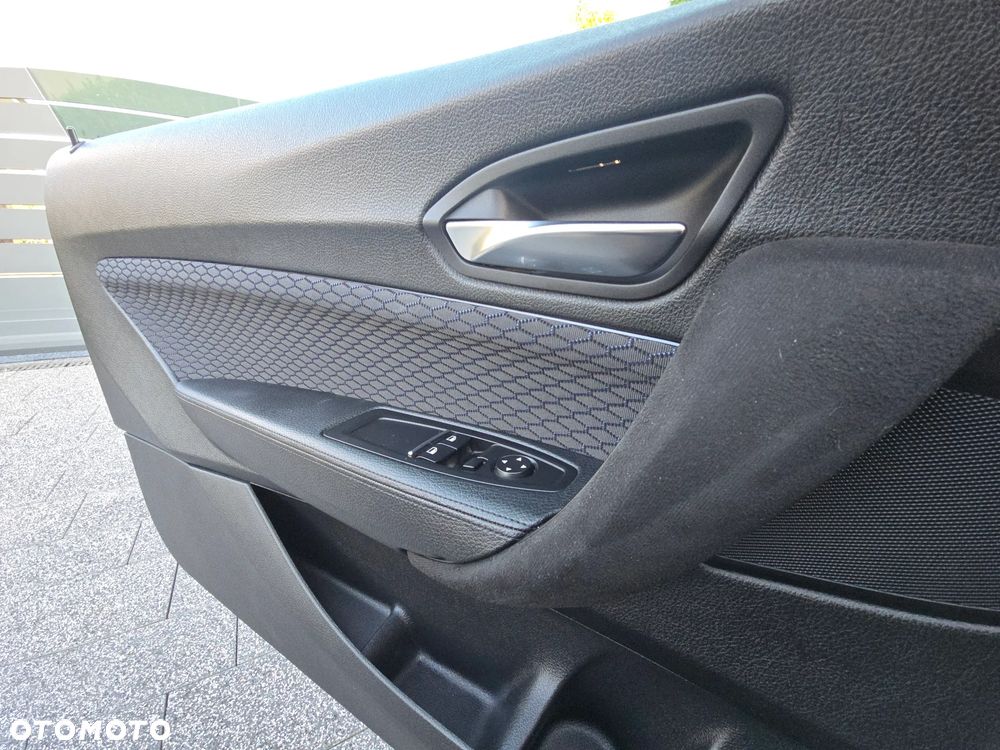 BMW Seria 2 218i M Sport - 33