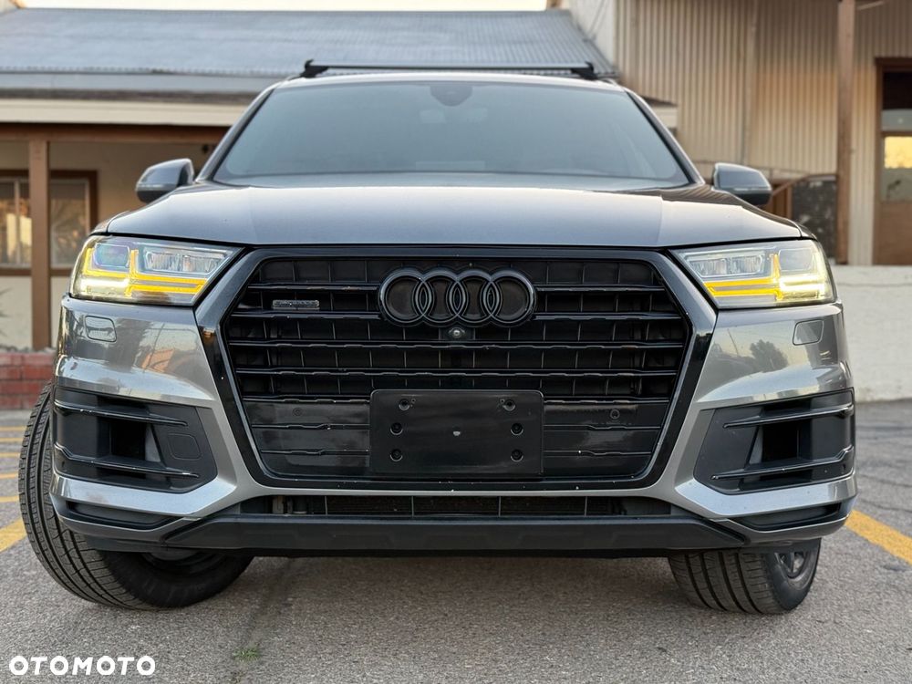 Audi Q7 - 2