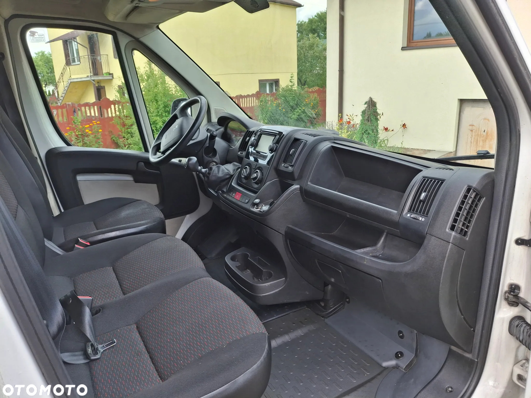 Peugeot Boxer L4H2 Salon Polska, 2.0BlueHdi 130KM Klimatyzacja, halogeny przód, światła LED dzienne - 13