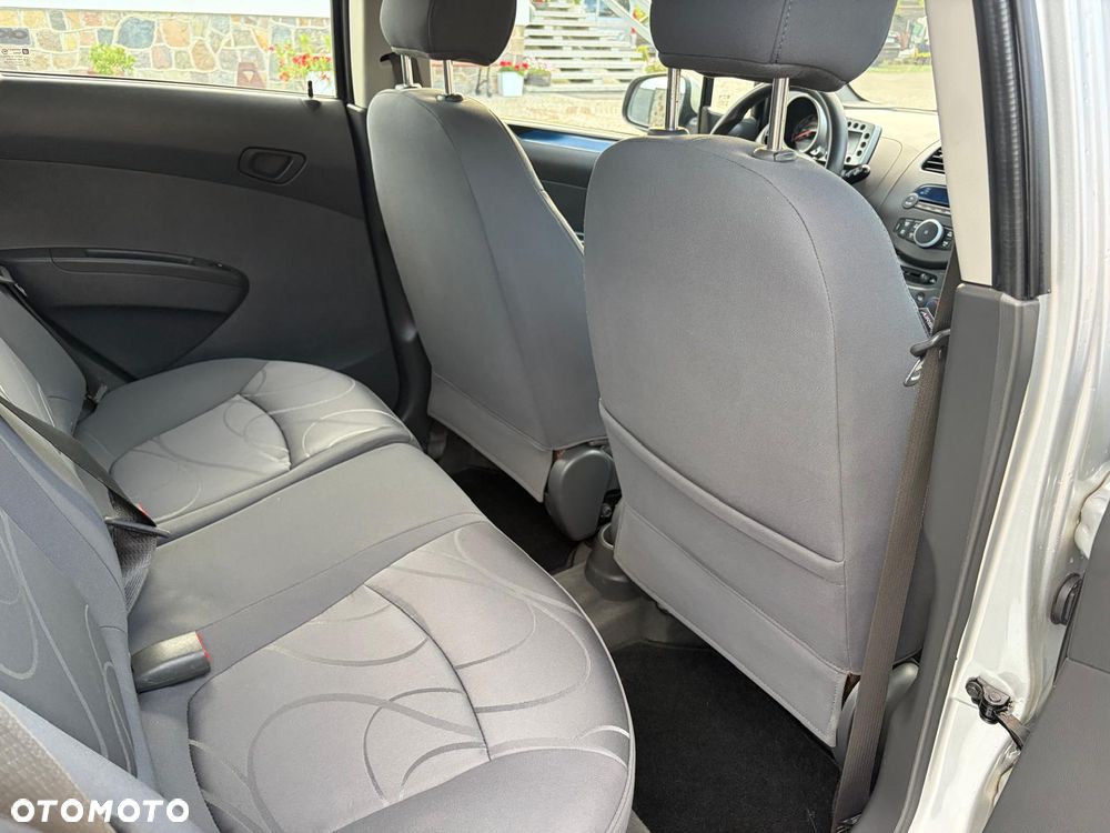 Chevrolet Spark 1.2 LS+ - 25