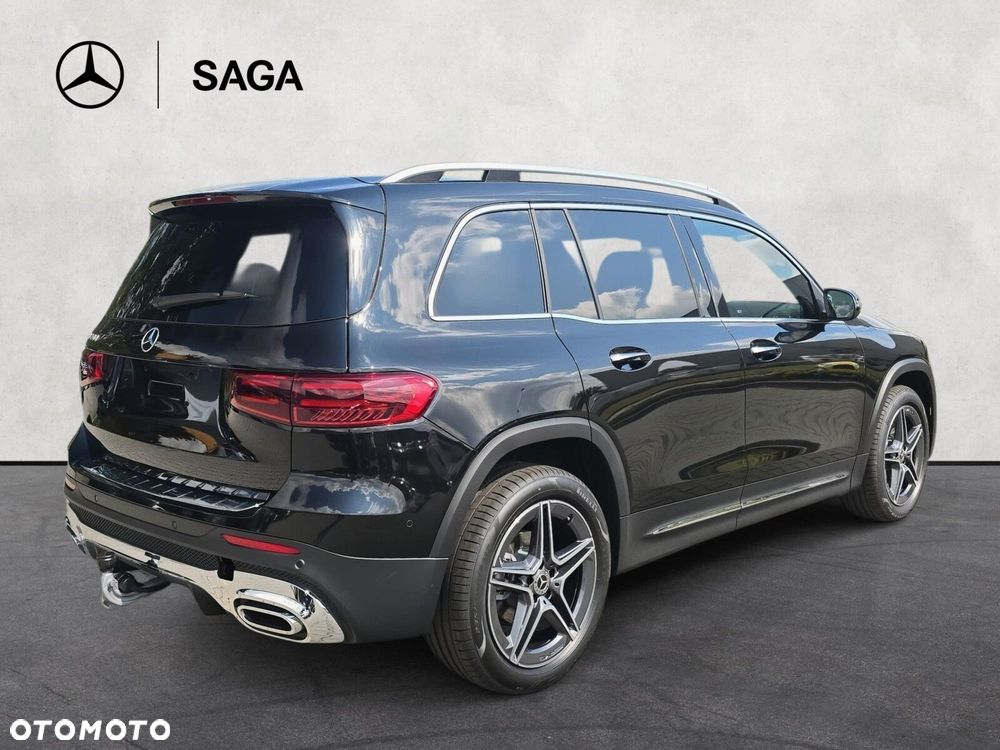 Mercedes-Benz GLB - 5