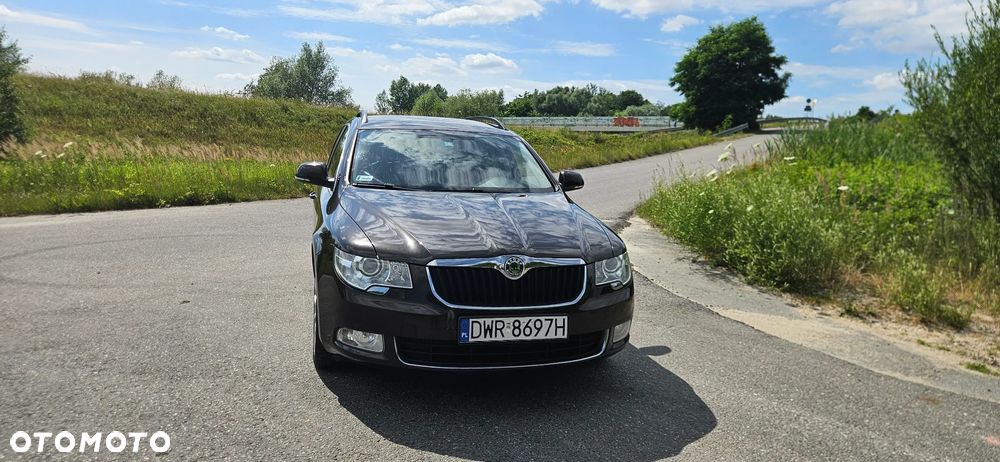 Skoda Superb 1.8 TSI Exclusive - 1