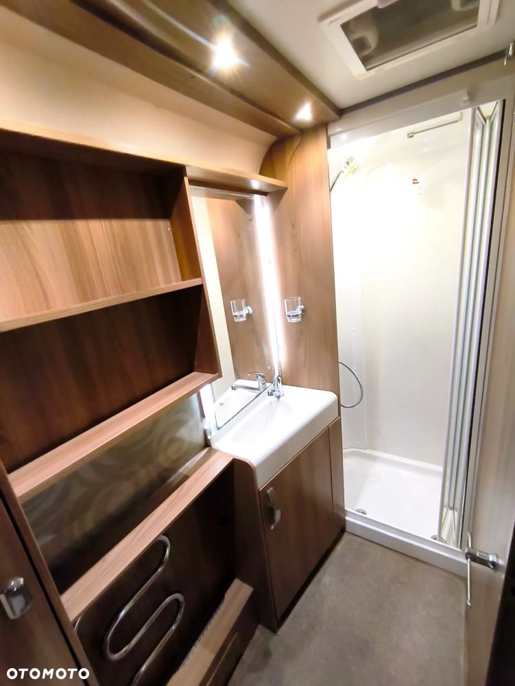 SWIFT Conqueror 570 - 8