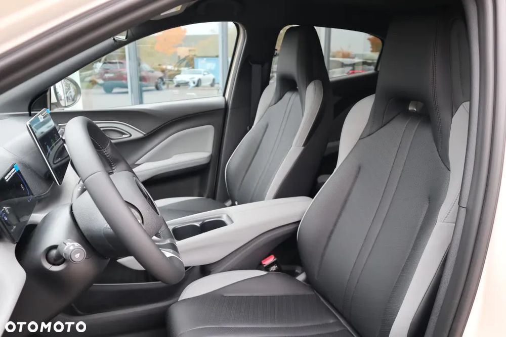 BYD Dolphin Surf Comfort - 13