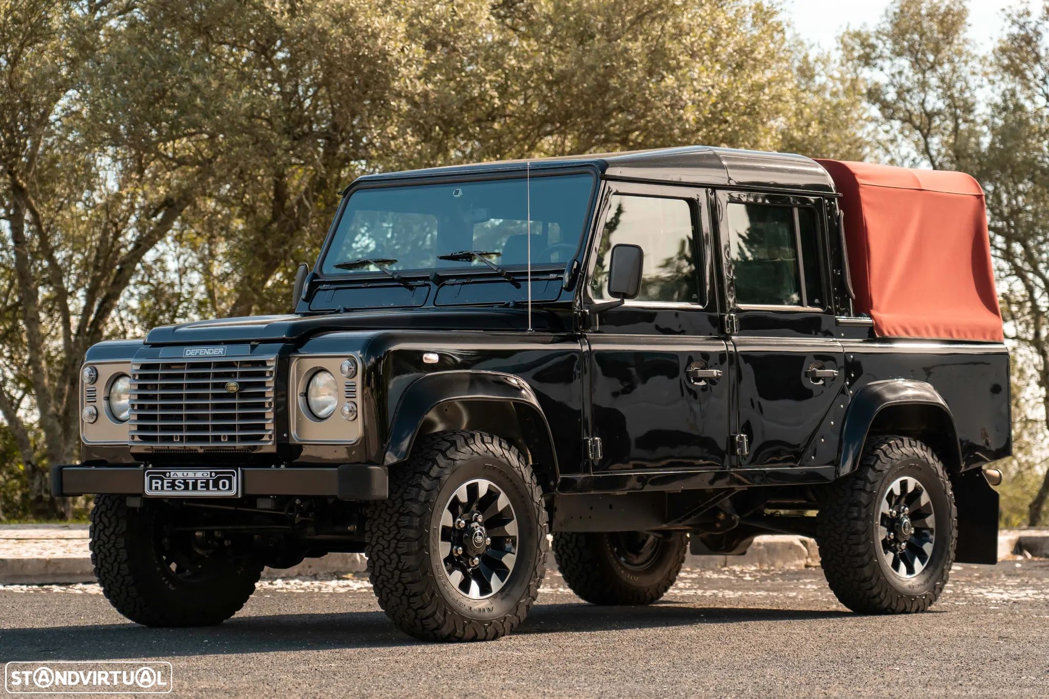 Land Rover Defender 110 SW 2.5 Td5 SE - 1