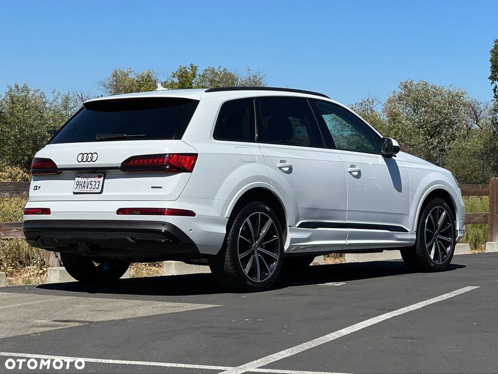 Audi Q7 - 7