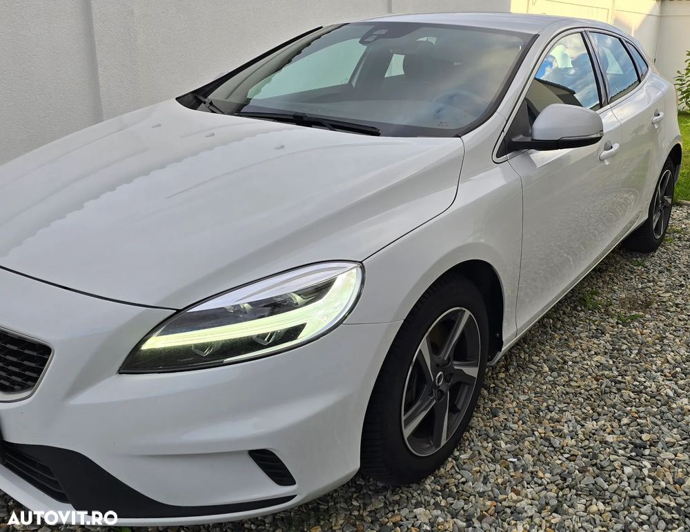Volvo V40 D3 DRIVe Kinetic - 3
