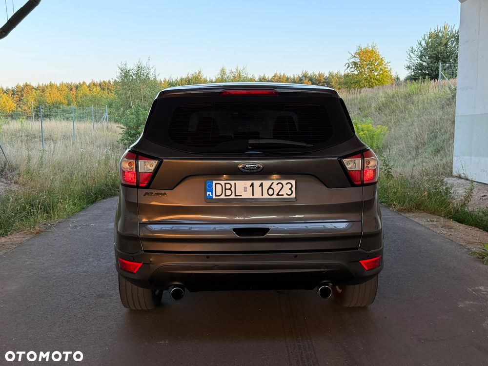 Ford Kuga 1.5 TDCi 2x4 Cool & Connect - 6