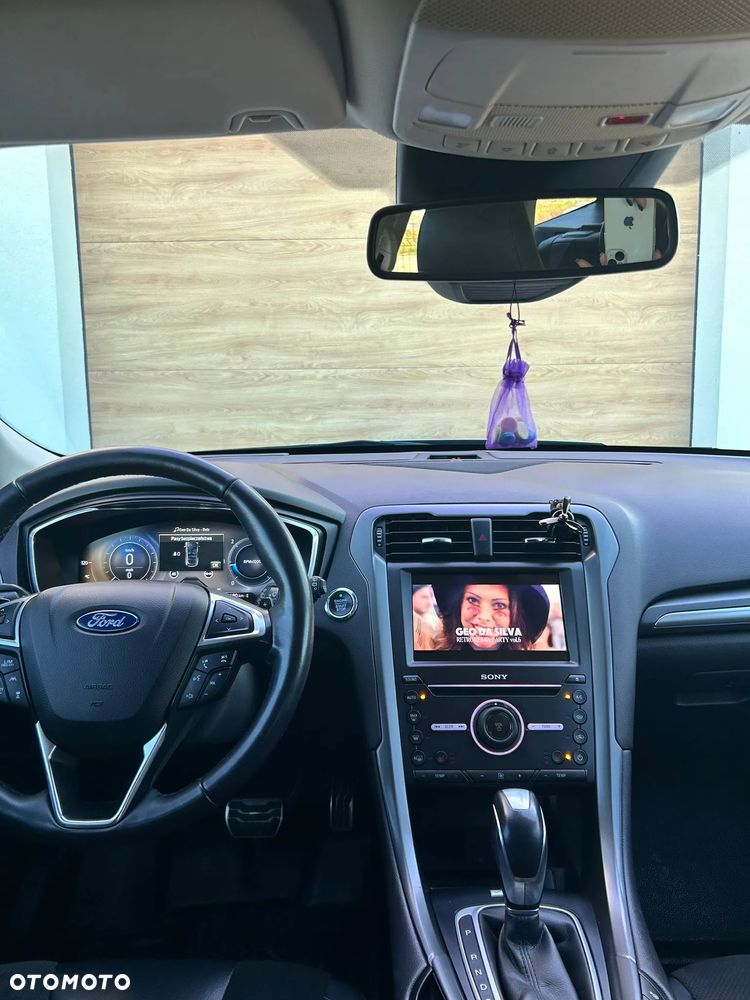 Ford Mondeo - 14