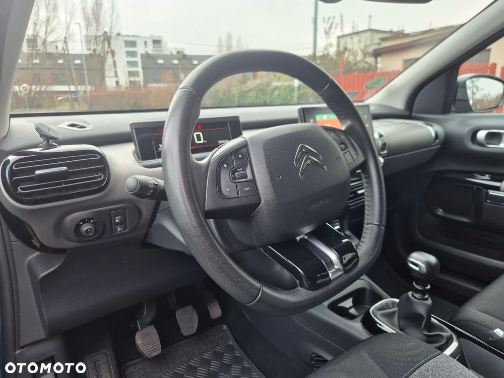 Citroën C4 Cactus 1.2 PureTech Shine S&S - 19
