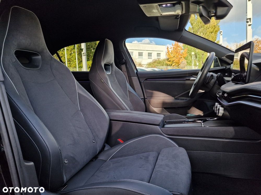 Skoda Superb 2.0 TSI Sportline DSG - 19