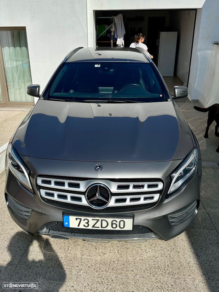 Mercedes-Benz GLA 220 d - 6