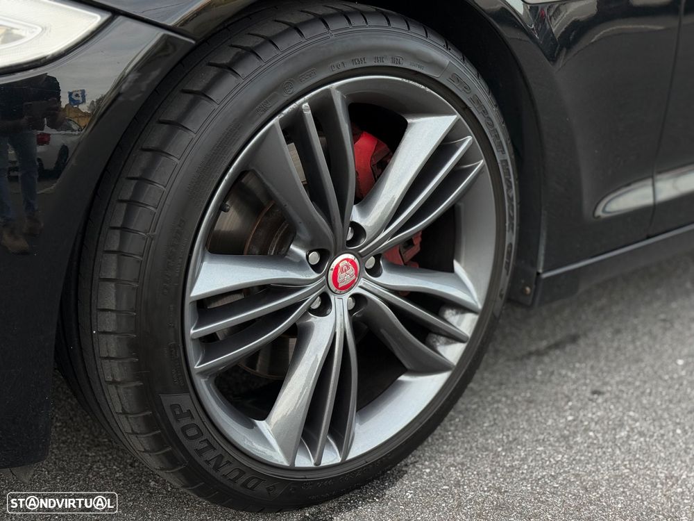 Jaguar XJ 3.0 D V6 Premium Luxury - 10