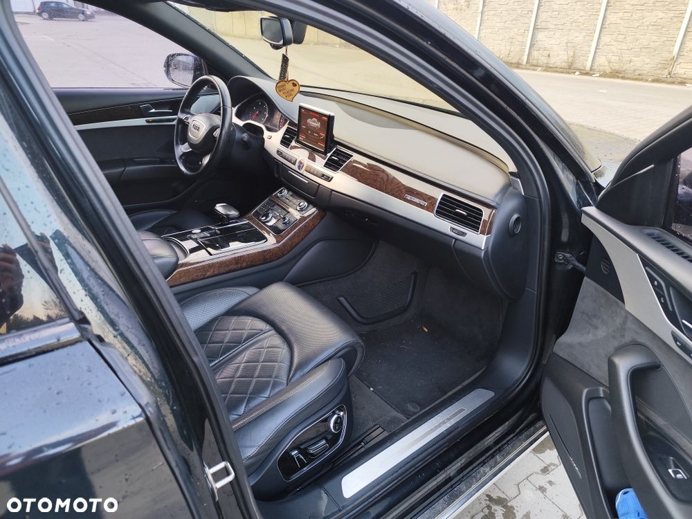 Audi A8 - 3