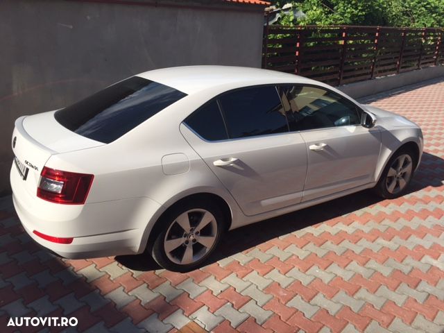 Skoda Octavia 1.2 TSI Elegance - 3