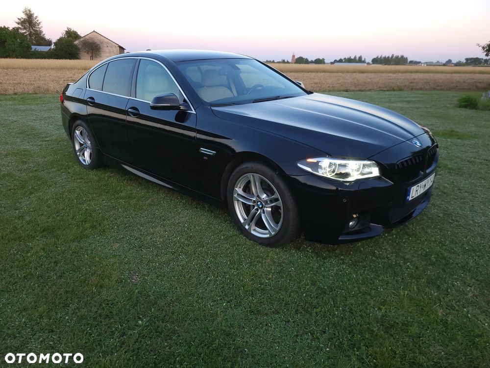 BMW Seria 5 525d xDrive - 3