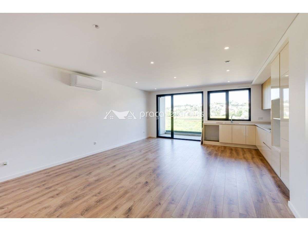 Apartamento T3 Moderno com Excelentes Acabamentos - Grande imagem: 3/23
