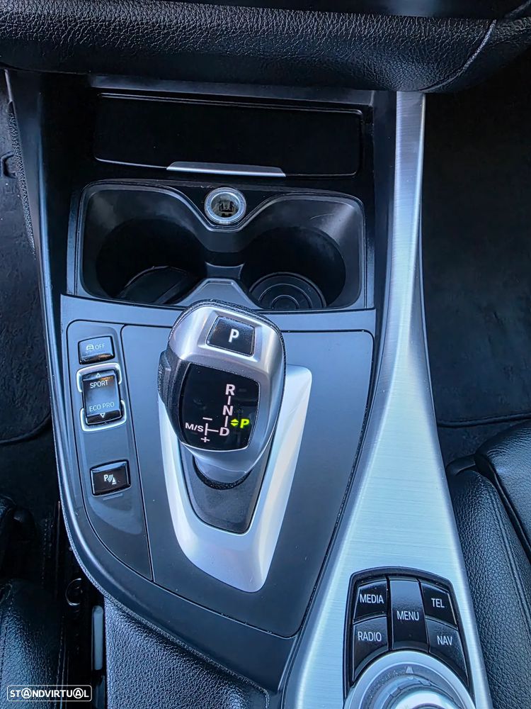 BMW 120 dA Pack M - 21