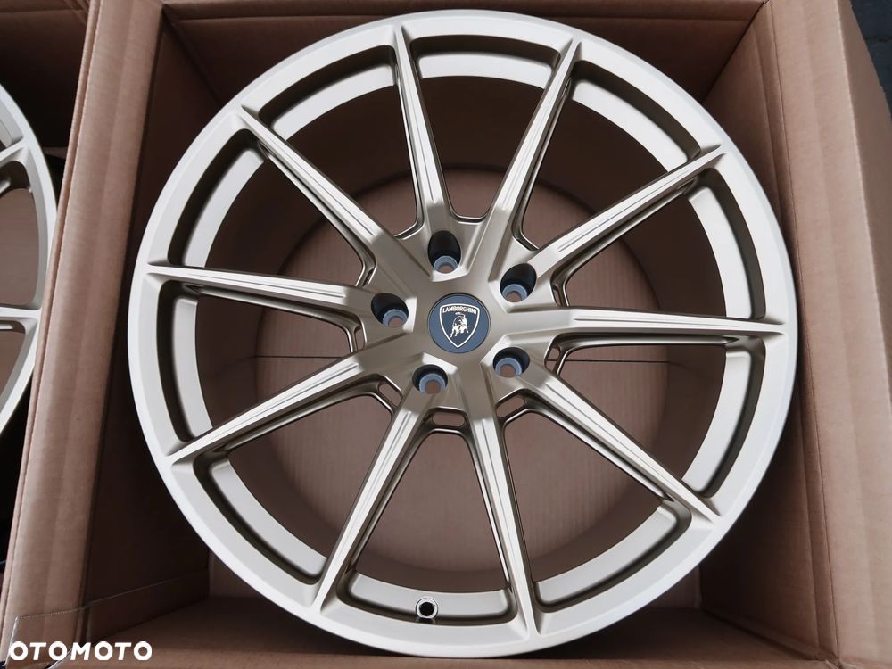 Felgi Aluminiowe Lamborghini URUS 21'' Gold Edytion - 7