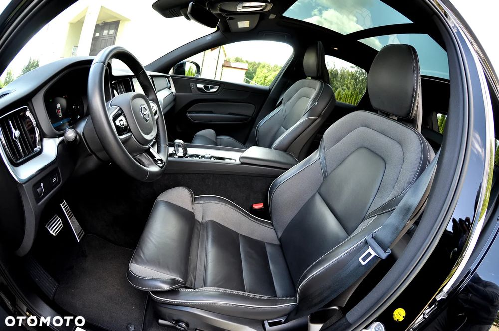 Volvo XC 60 B4 D AWD Geartronic RDesign - 23