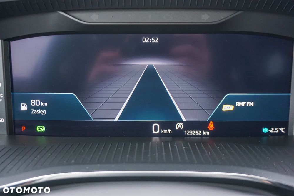 Skoda Octavia 2.0 TDI Style DSG - 35