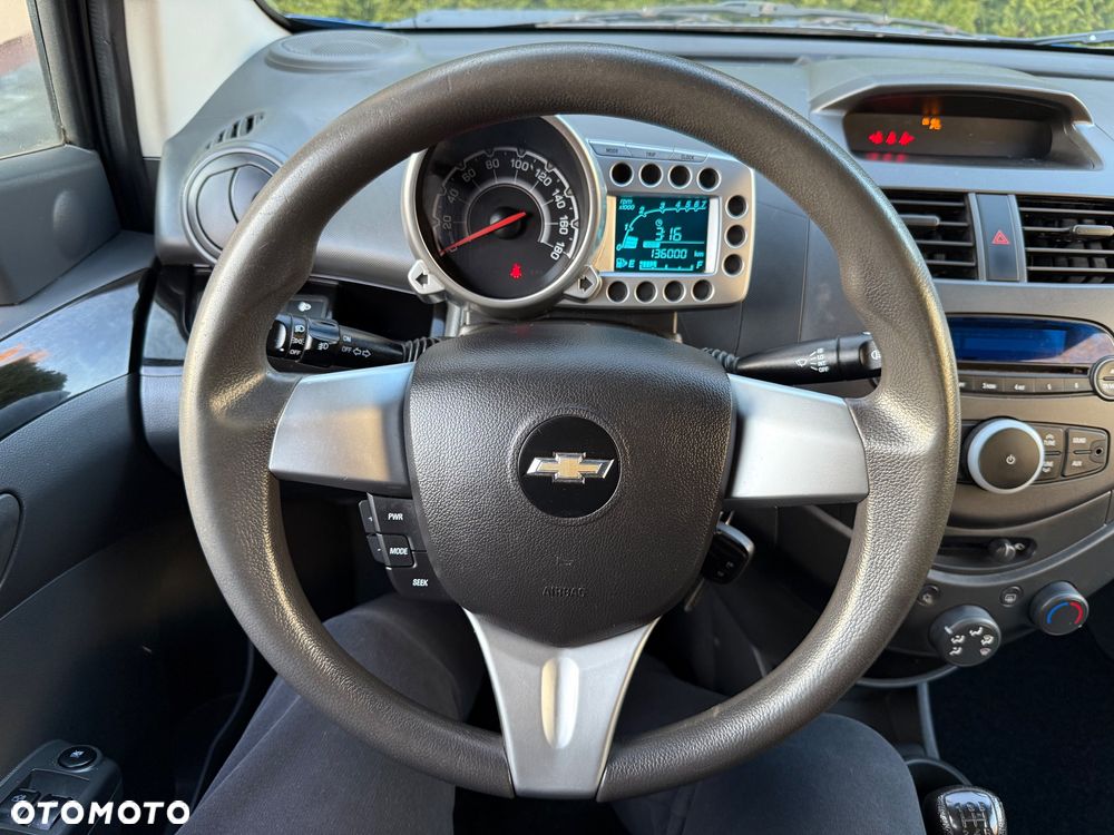 Chevrolet Spark 1.2 LS+ - 24