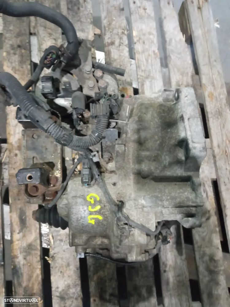 Caixa de velocidades VW POLO 1.4i 16V REF: GJG - 6