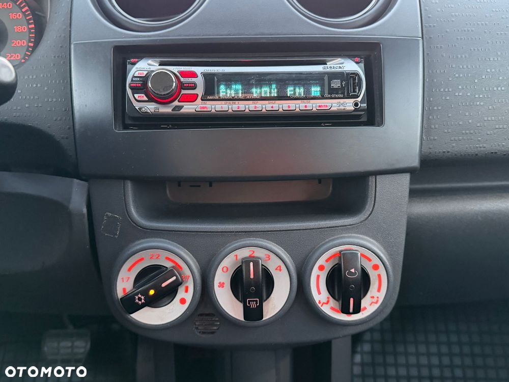 Mitsubishi Colt 1.3 Intense - 14