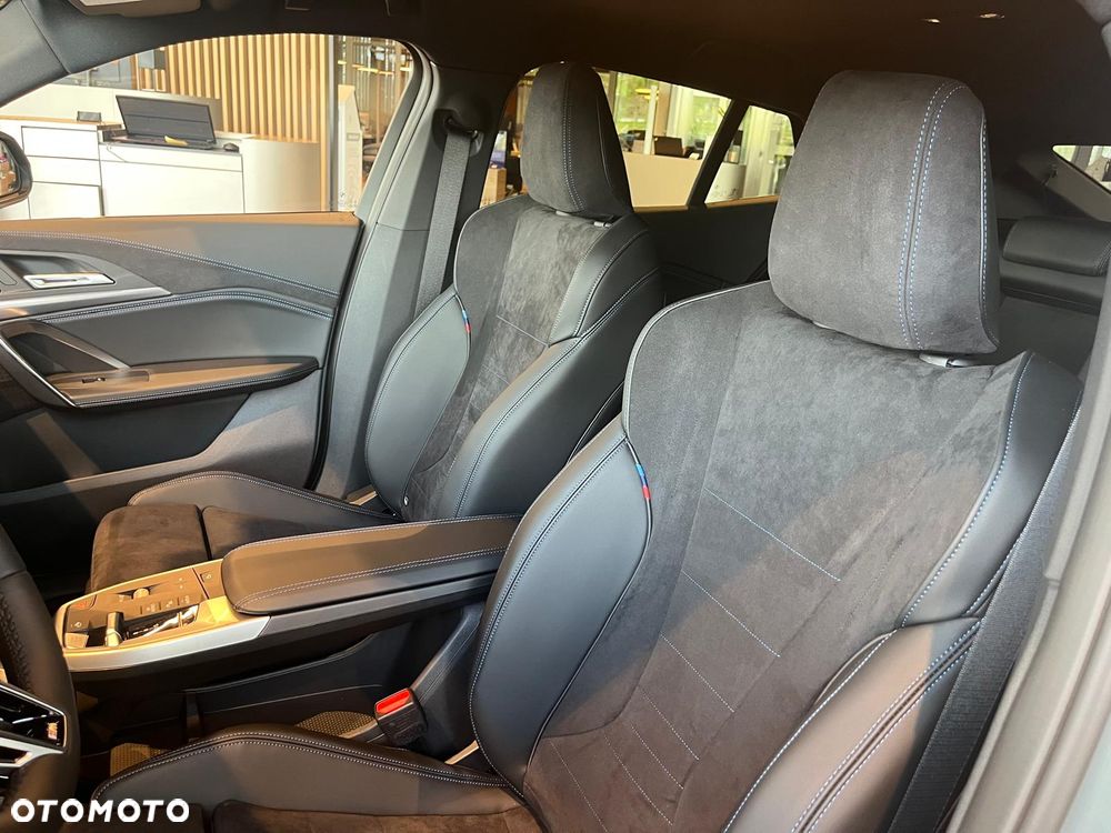 BMW X2 - 12