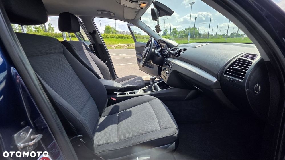 BMW Seria 1 116i - 15