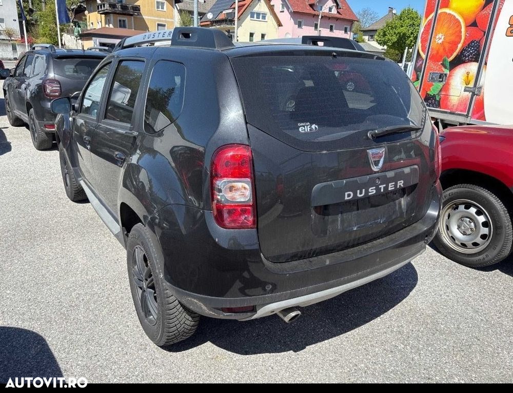 Dacia Duster dCi 110 FAP 4x4 Blackshadow - 3