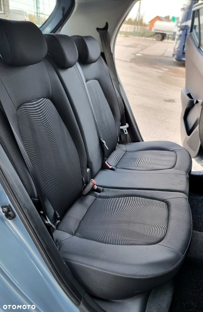 Hyundai i10 - 17