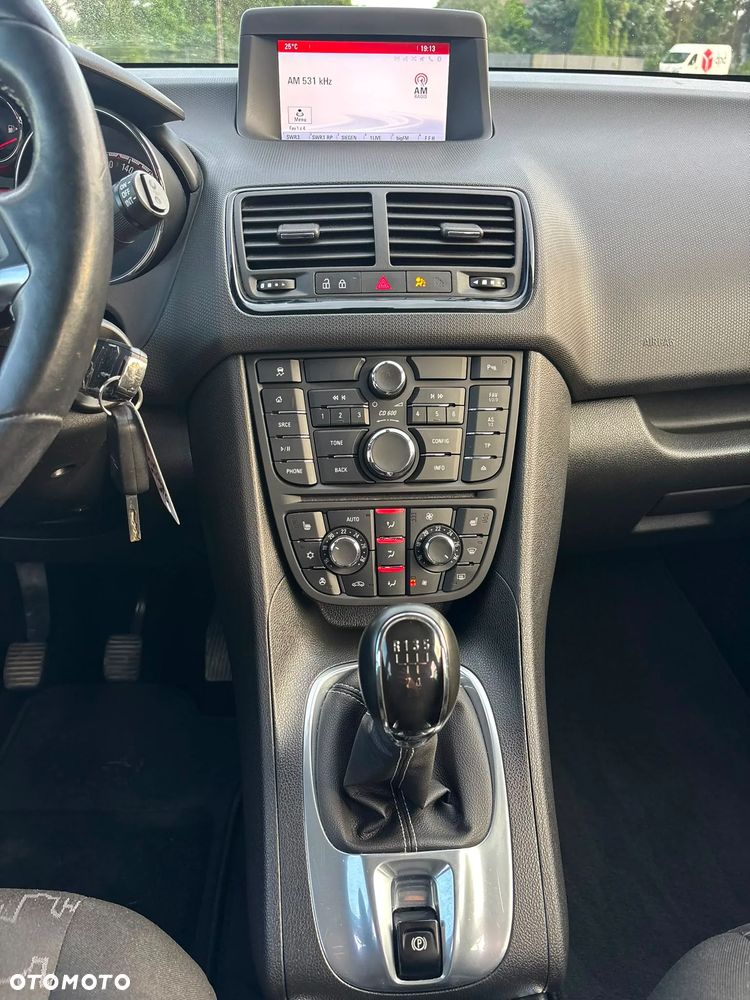 Opel Meriva 1.4 T Cosmo - 14