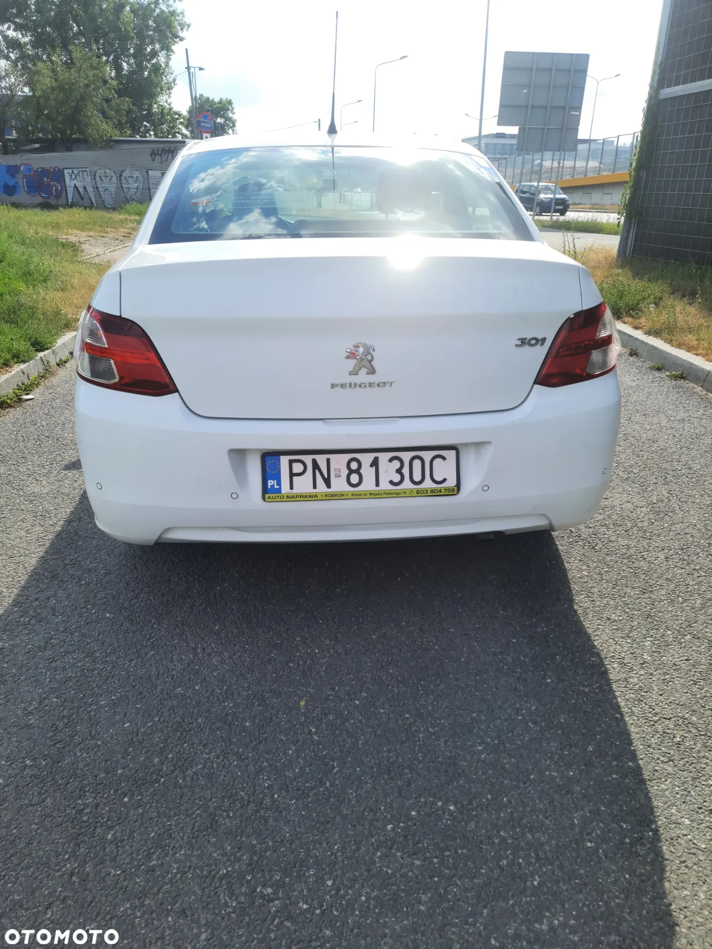 Peugeot 301 1.6 VTi Allure EU6 - 5