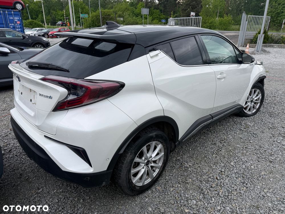 Toyota C-HR Business-Edition - 6