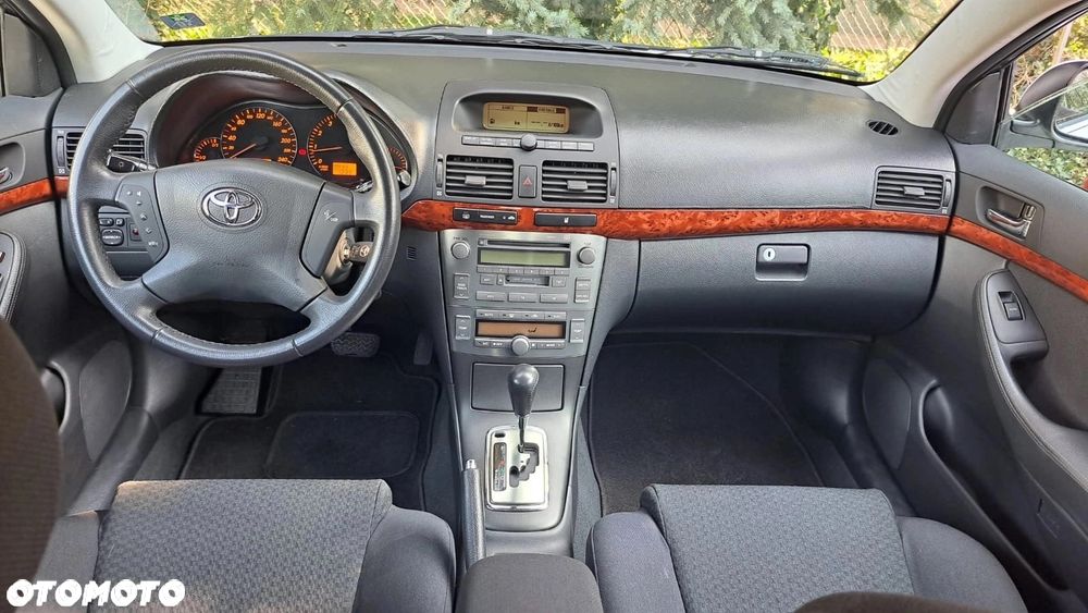 Toyota Avensis 2.4 VVT-i Prestige - 10
