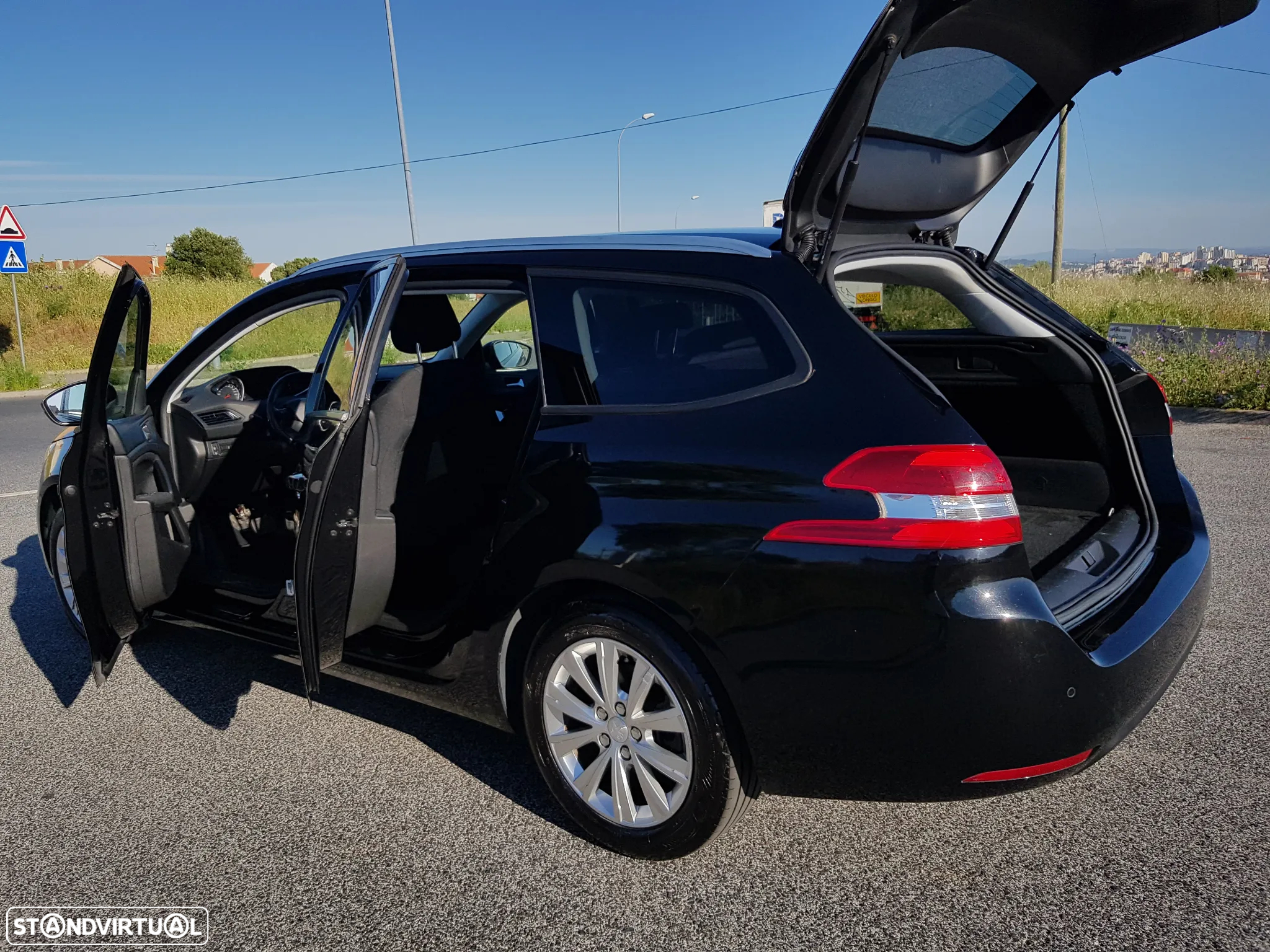 Peugeot 308 SW 1.5 BlueHDi Style EAT8 - 55
