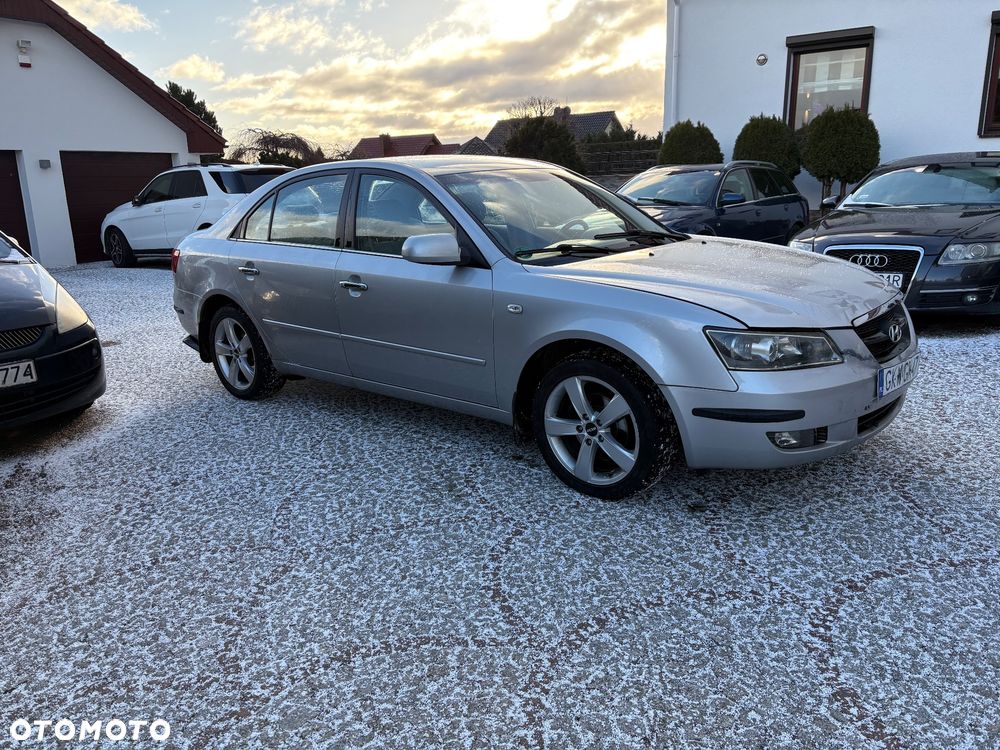 Hyundai Sonata 2.4 GLS - 9