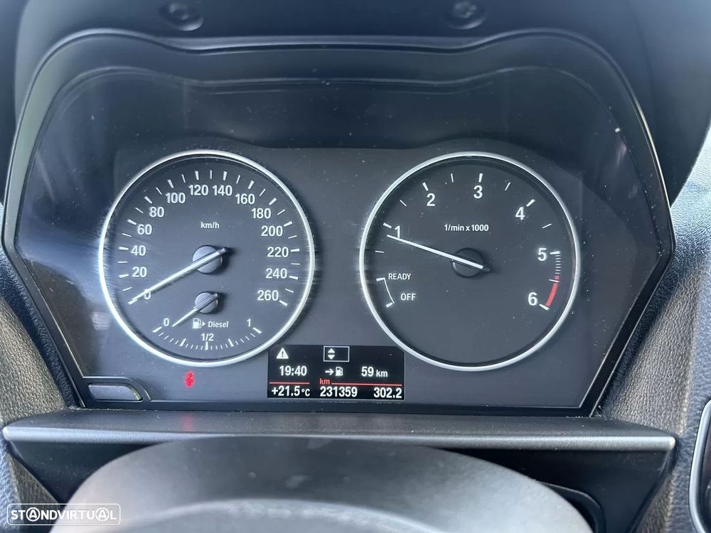 BMW 116 d EfficientDynamics Edition Sport Line - 36