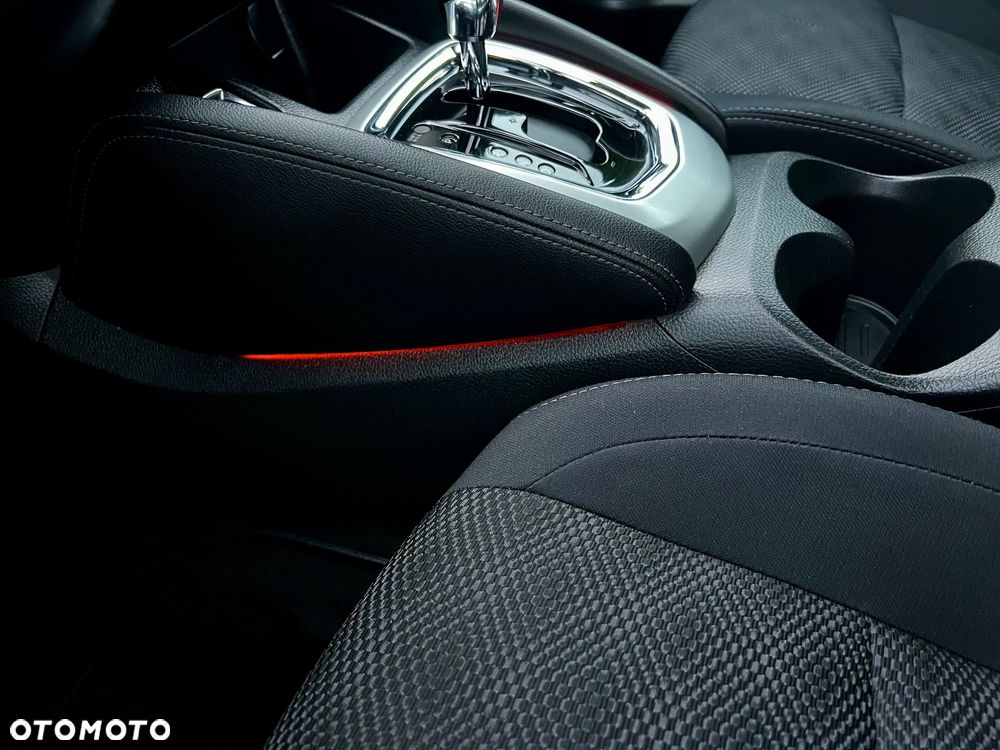 Nissan Qashqai 1.2 DIG-T Acenta Xtronic EU6 - 38