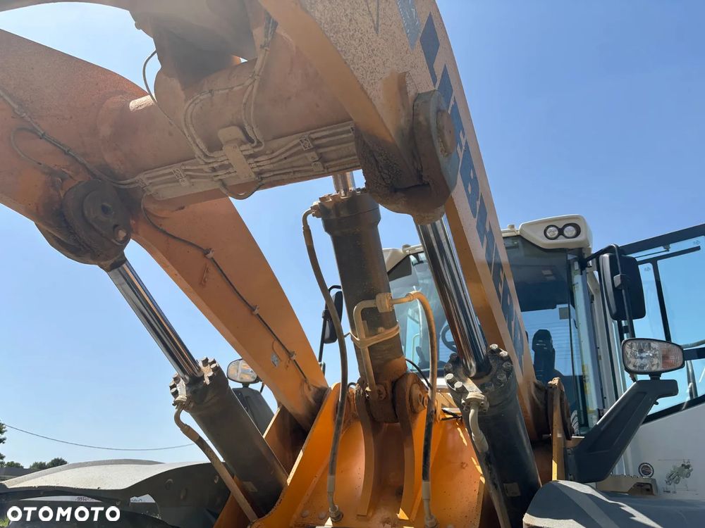 Liebherr 576 XPower - 8